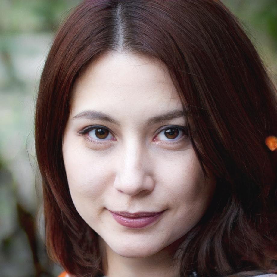 Klara Bergmann, Leitende Finanzberaterin